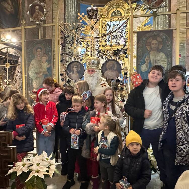 Святий Миколай завітав до катедрального храму в Римі