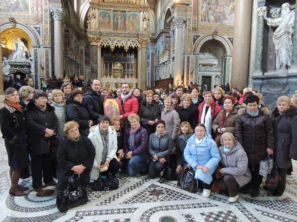 Materi u Molytvi in San Giovanni 1