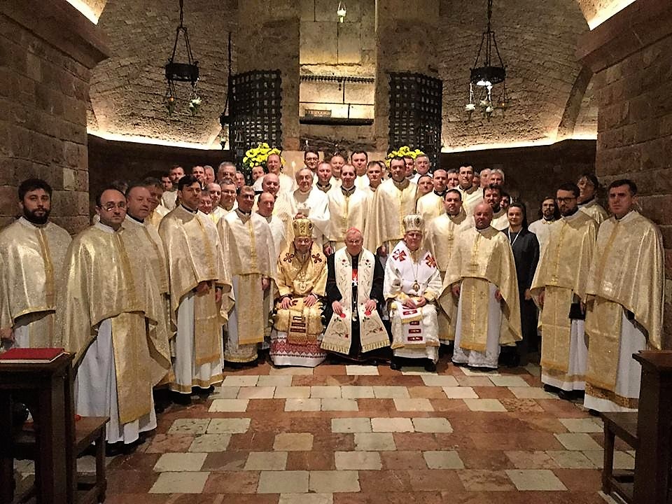 Zbory sviashchennykiv Assisi