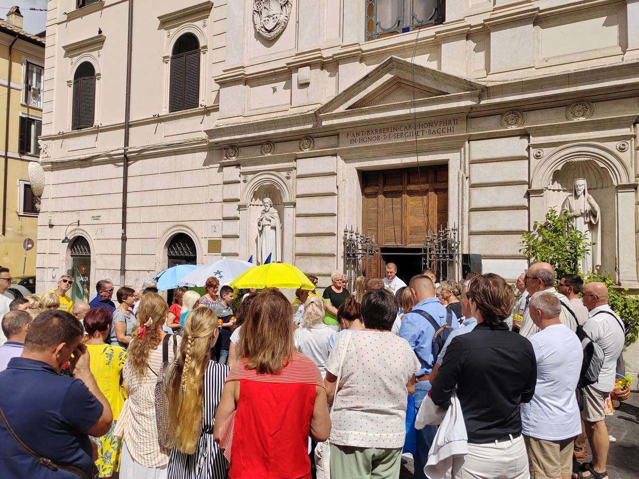 photo1691509386 1